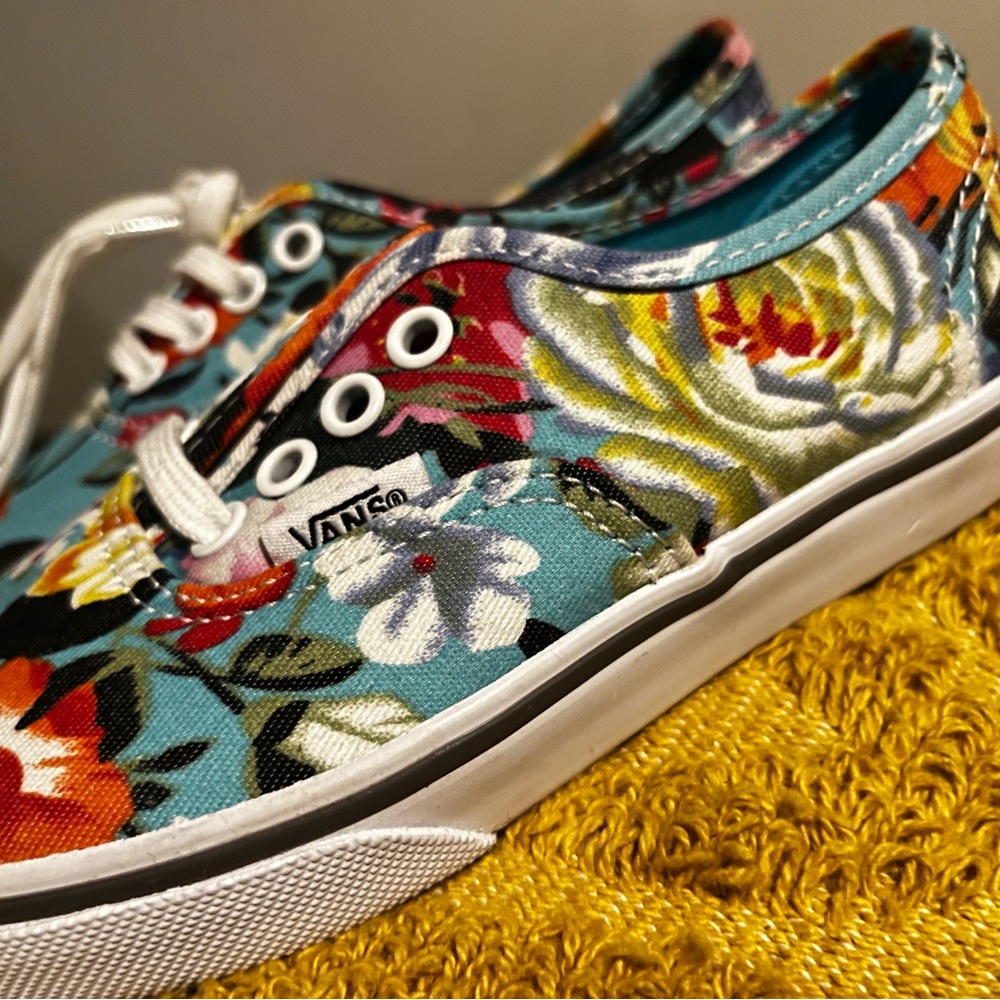 Vans slip on’s